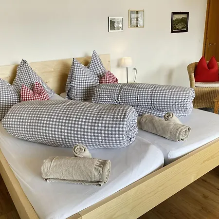 Schumellins - Laa400 By Interhome *